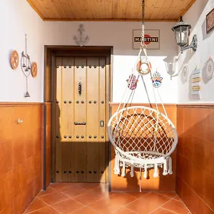 https://chalet-adosado-110-metros-4-habitaciones.hotelsinnerja.org